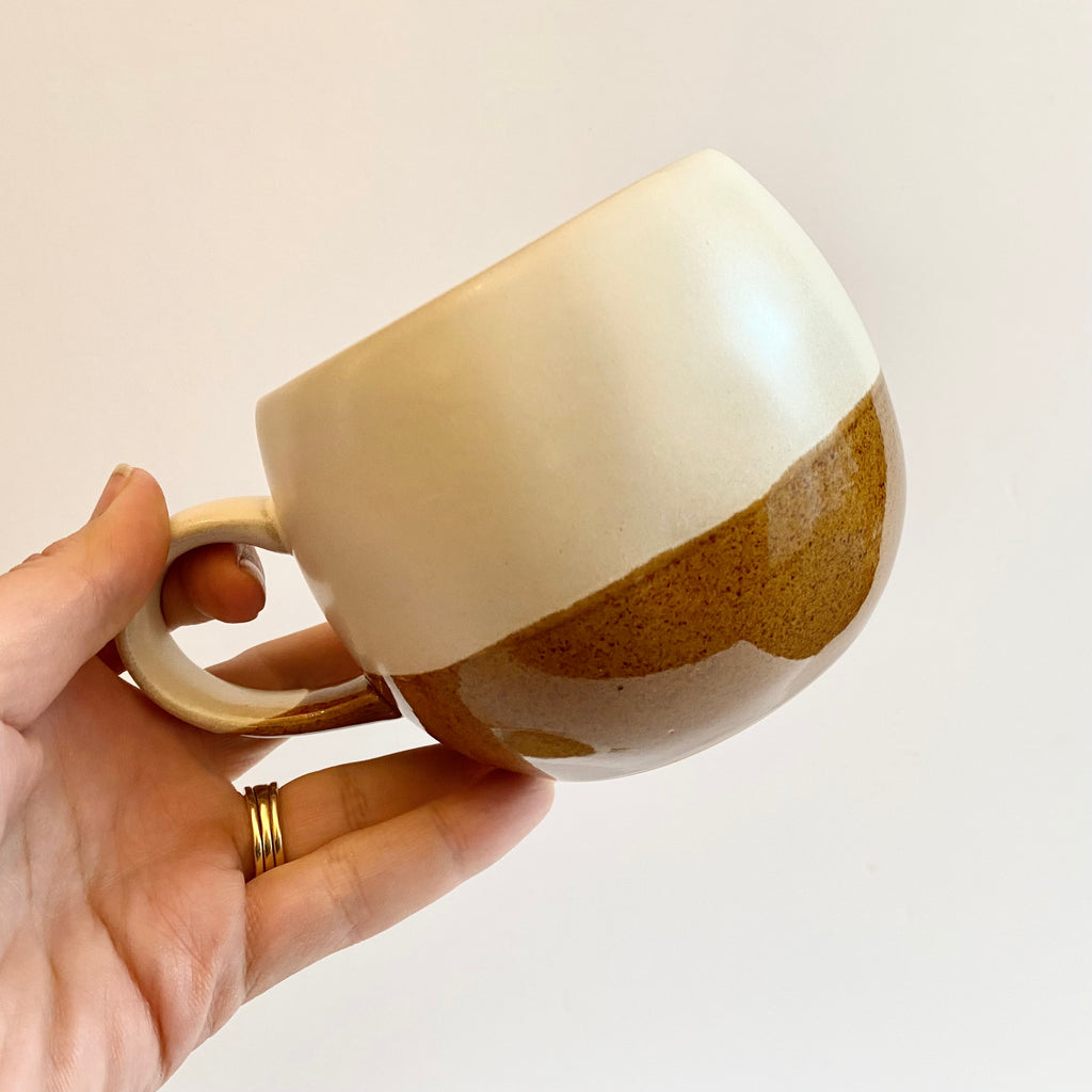 Ceramic ball mug